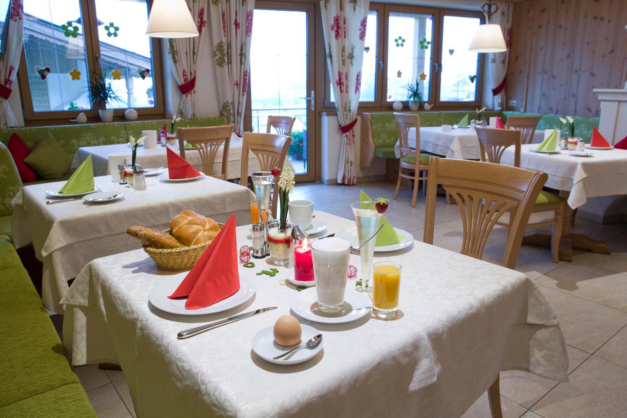 Hotel Garni Bavaria المو المظهر الخارجي الصورة